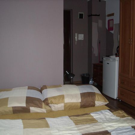 Samodzielny Pokoj 2 Osobowy سوبوت المظهر الخارجي الصورة